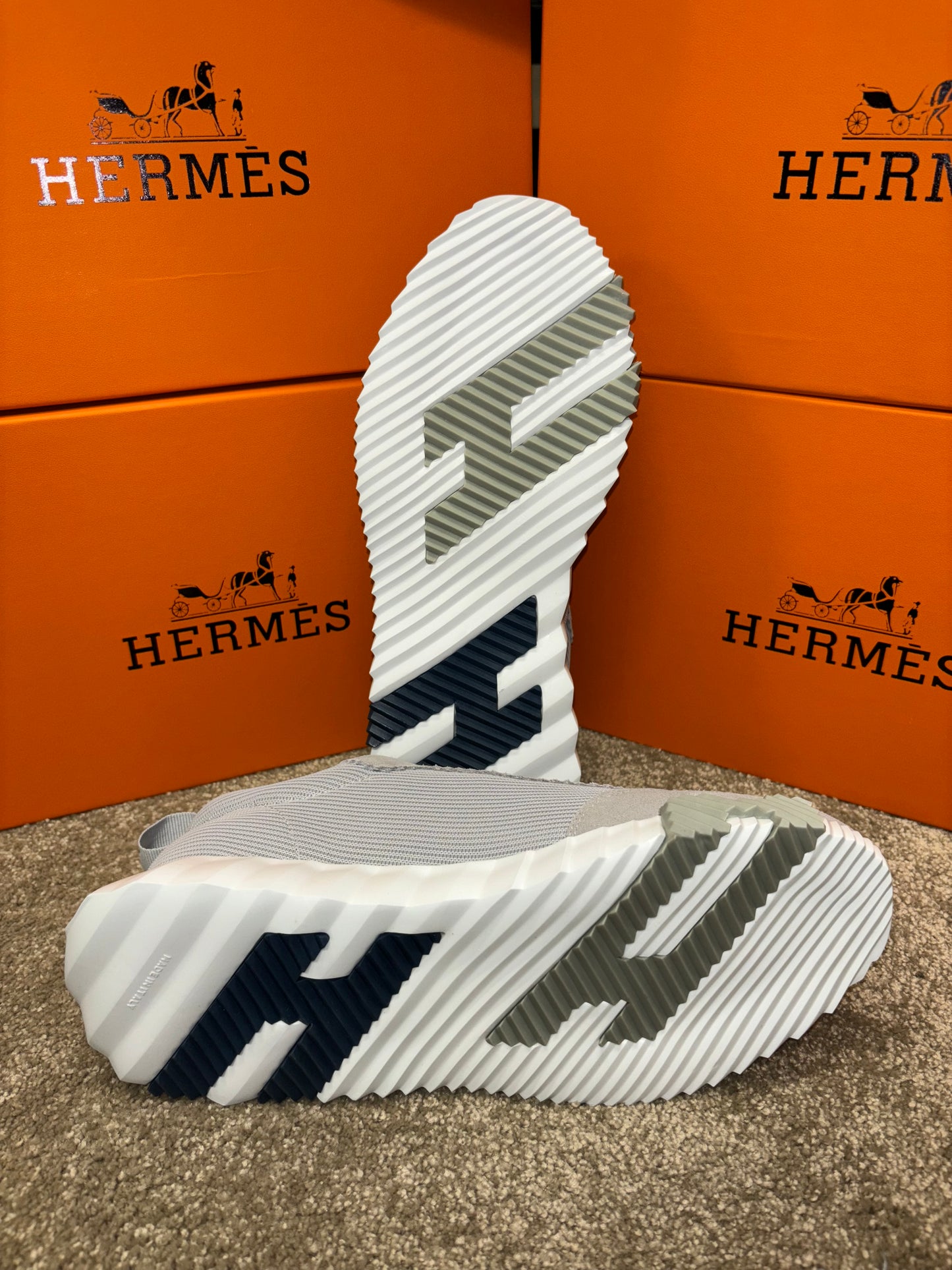 Hermes Bouncing Sneakers