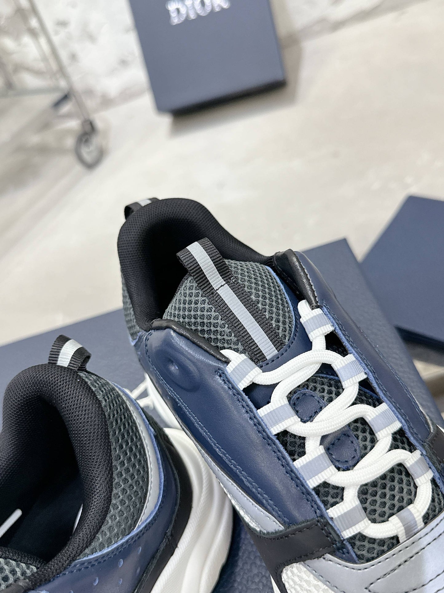 Dior B22 - Navy