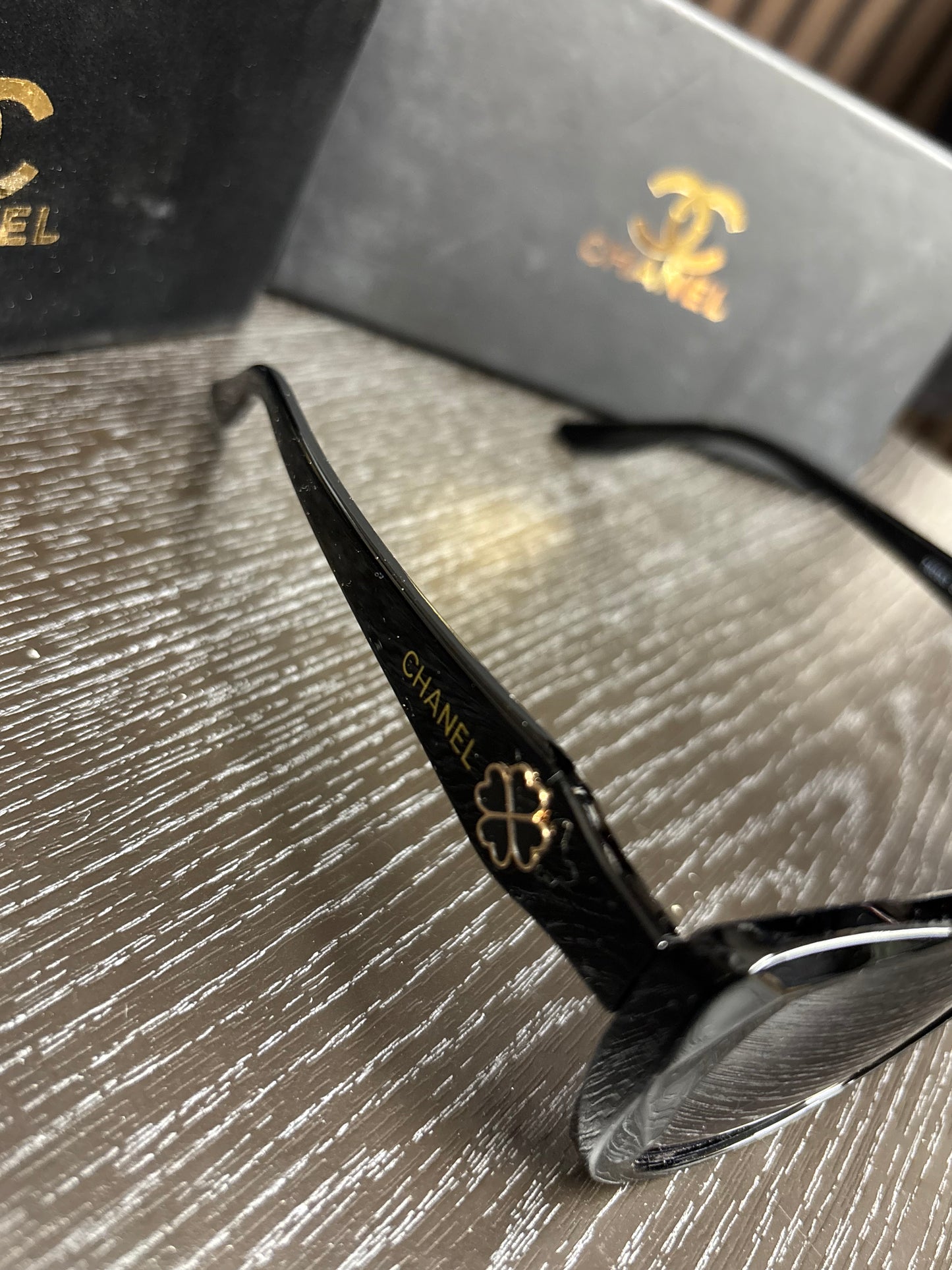 Chanel Zonnebril - Black Frame