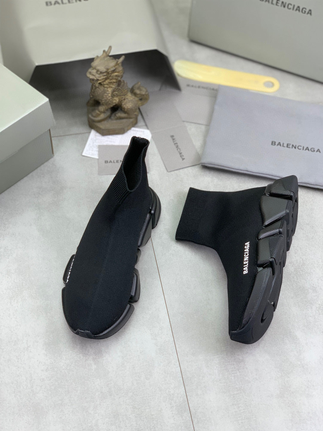 Balenciaga Speedrunner 2.0 - Black