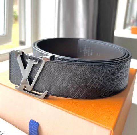 Louis Vuitton Initiales Riem