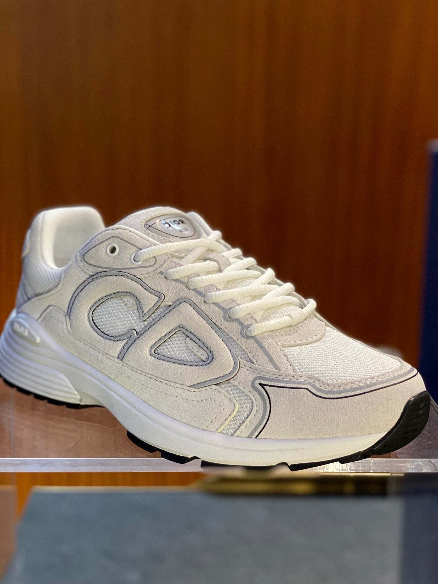 Dior B30