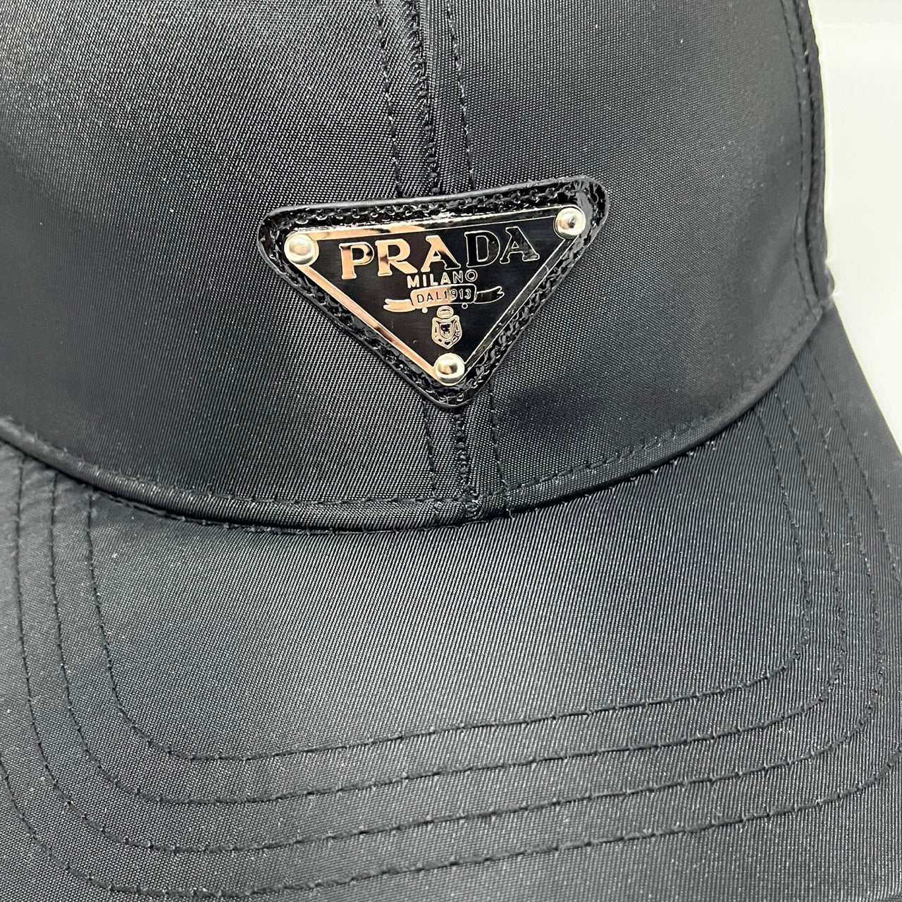 Prada Re-nylon Pet -Zwart