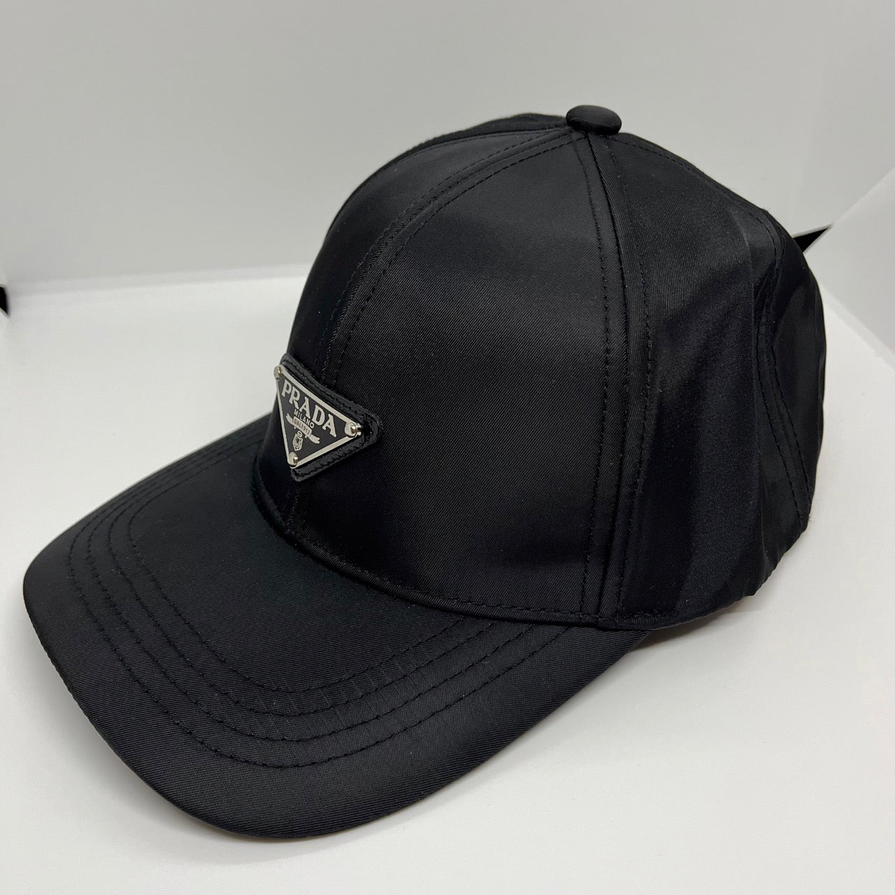 Prada Re-nylon Pet -Zwart