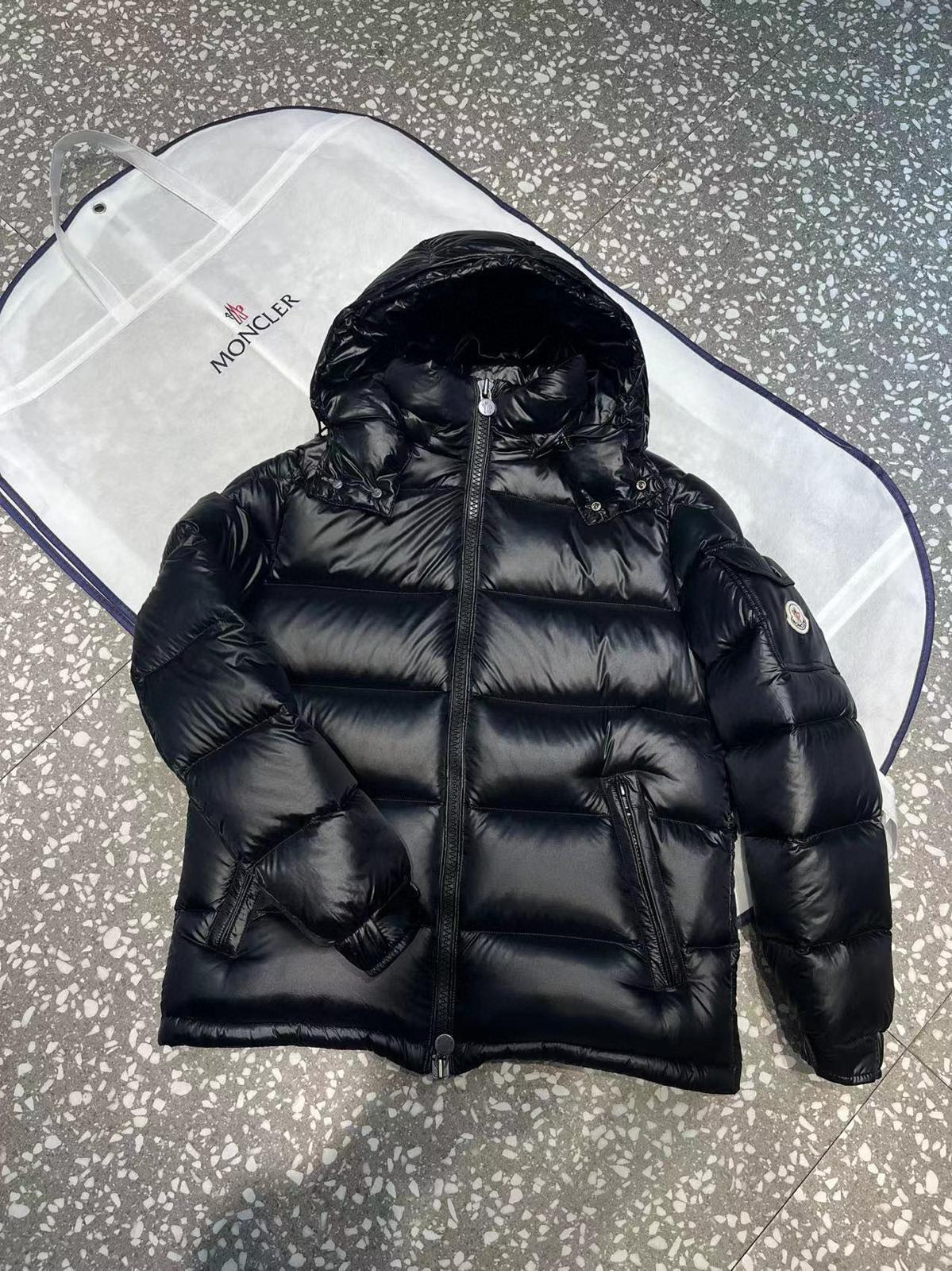 Moncler Maya Donsjas - High Quality