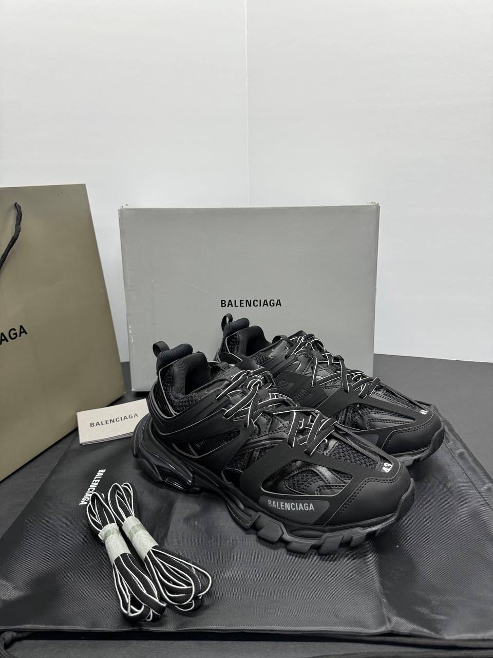 Balenciaga Tracks
