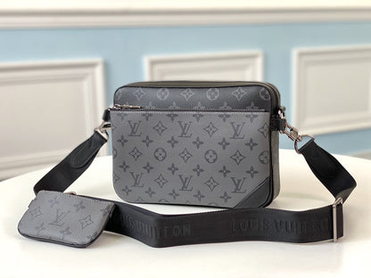 Louis Vuitton Trio Messenger Bag
