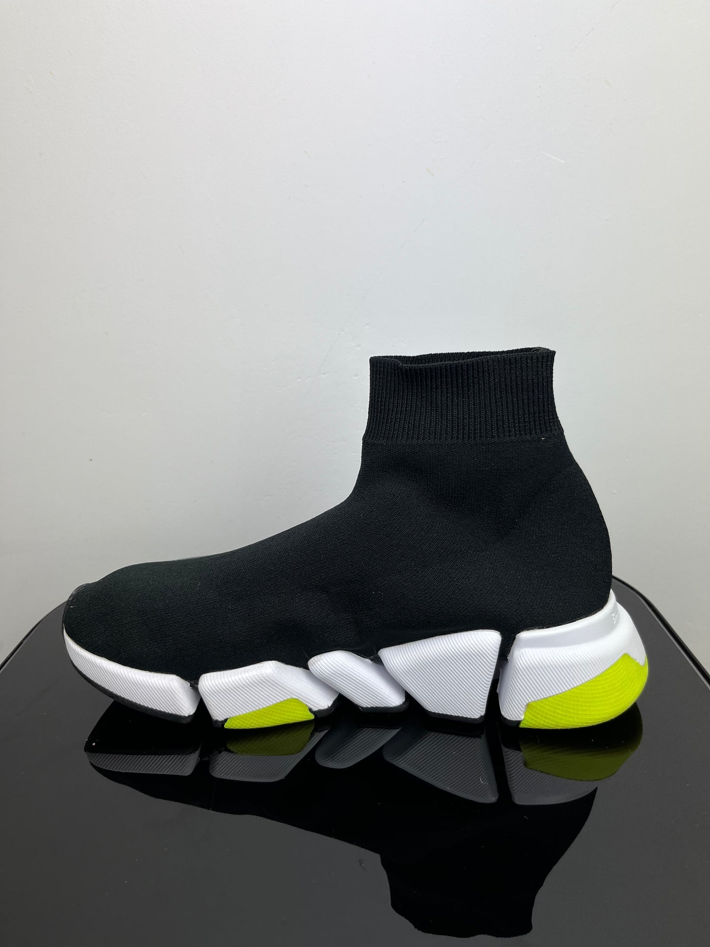 Balenciaga Speed 2.0 Sneakers- Groen