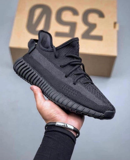 Yeezy Boost 350 Onyx