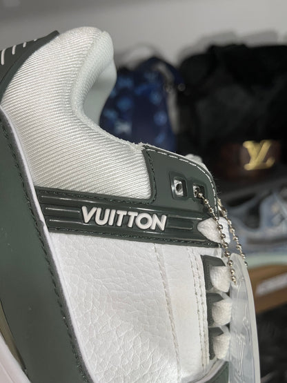 Louis Vuitton Trainers - Khaki