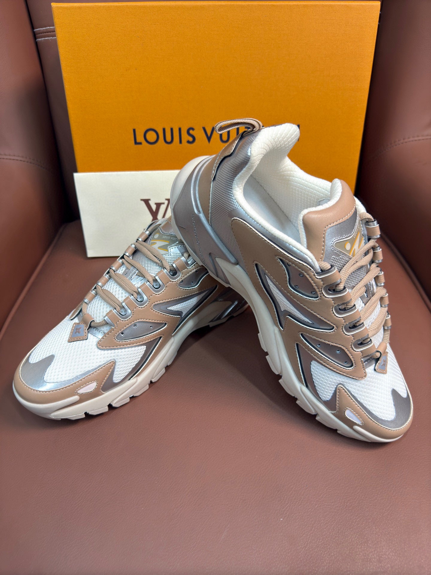 Louis Vuitton Runner Tatic