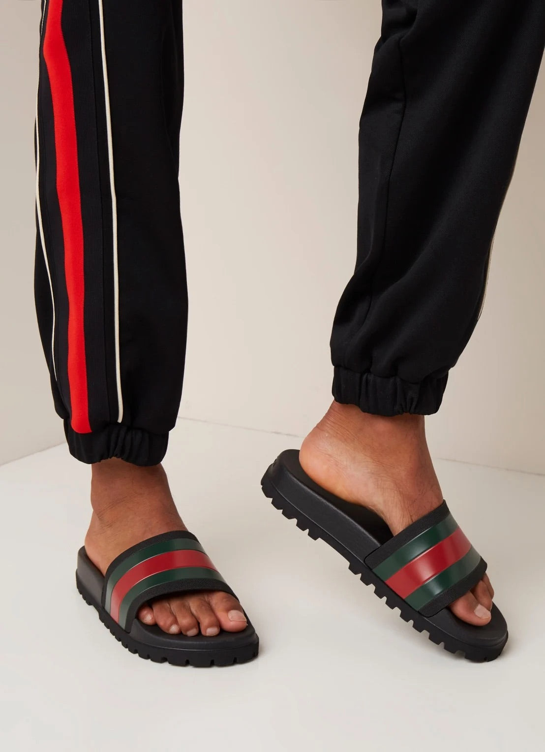 Gucci slippers