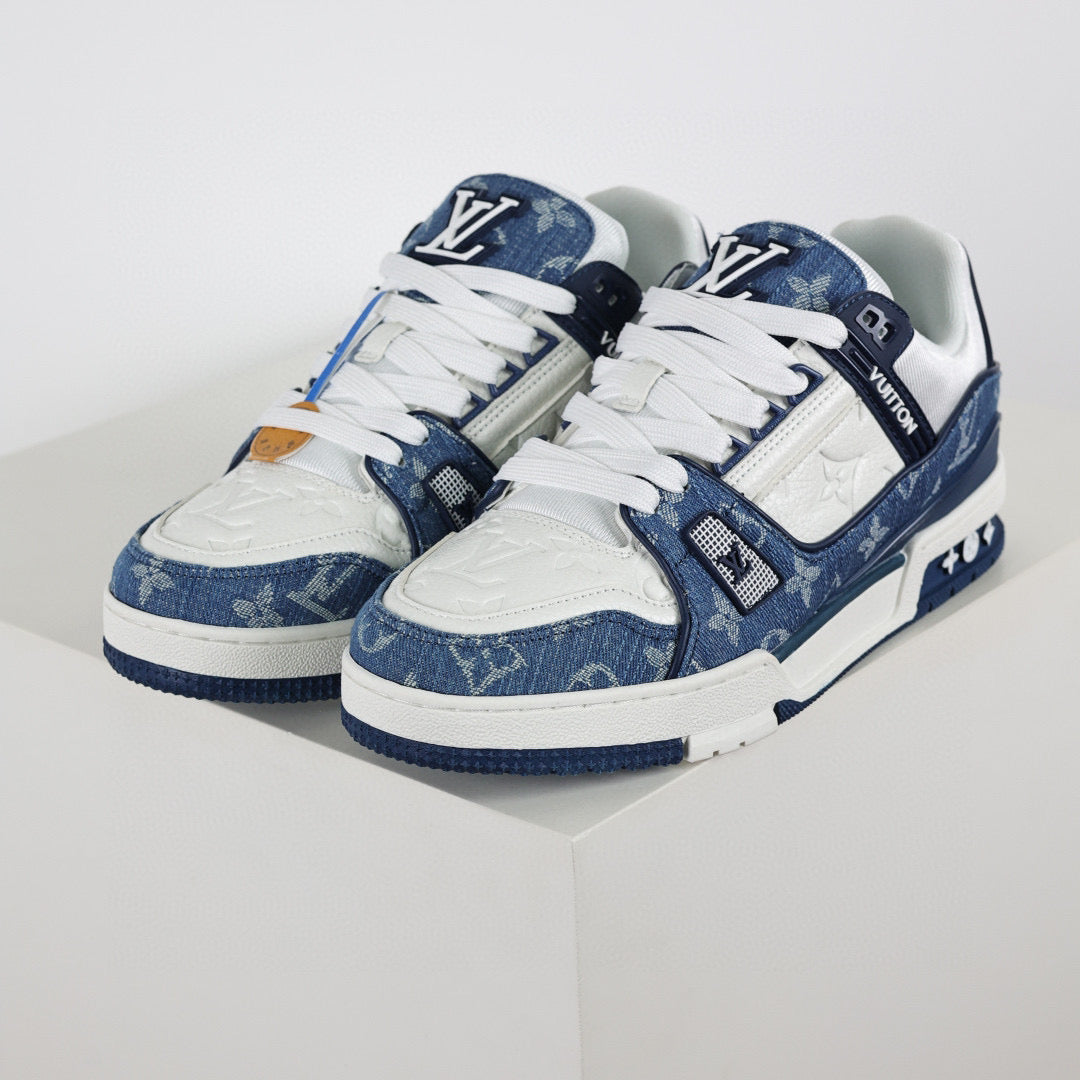 Louis Vuitton Trainers - Navy