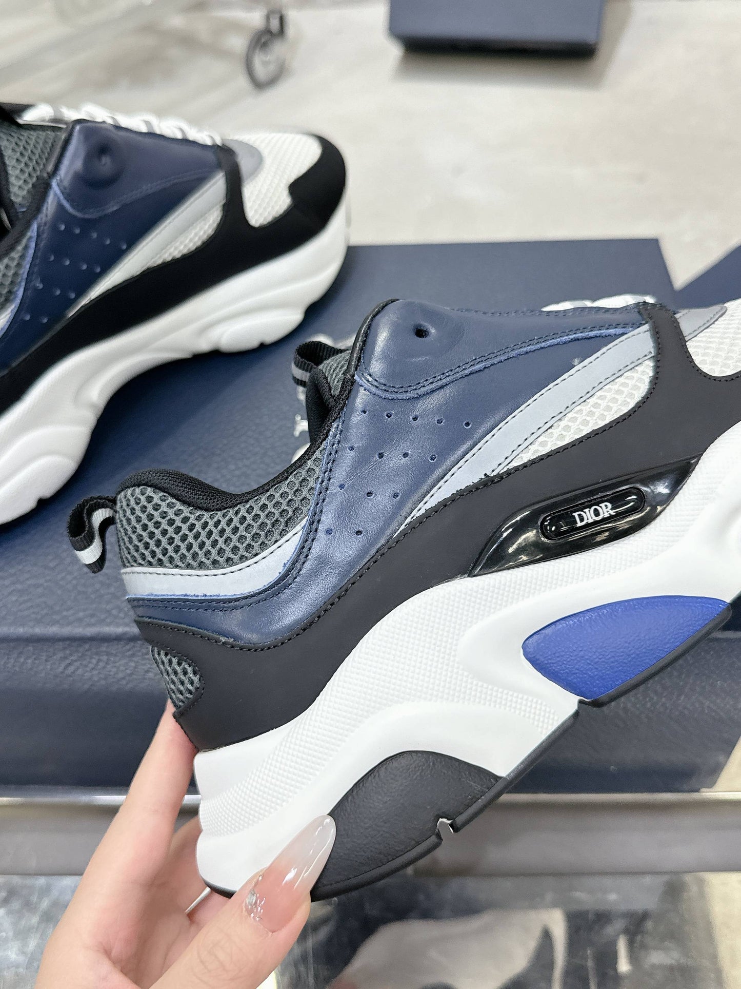 Dior B22 - Navy