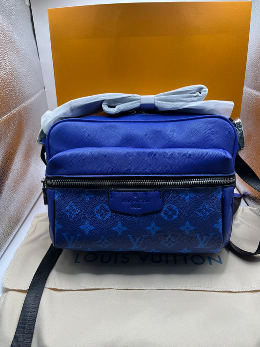 Louis Vuitton Outdoor Messenger Bag Blauw - High Quality