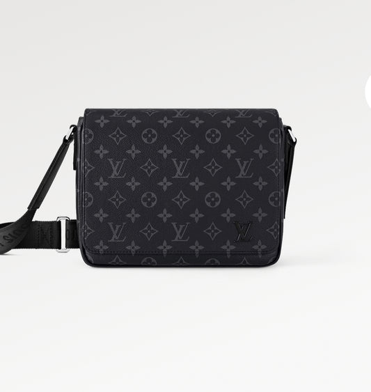 Louis Vuitton District PM Messenger Bag - High Quality
