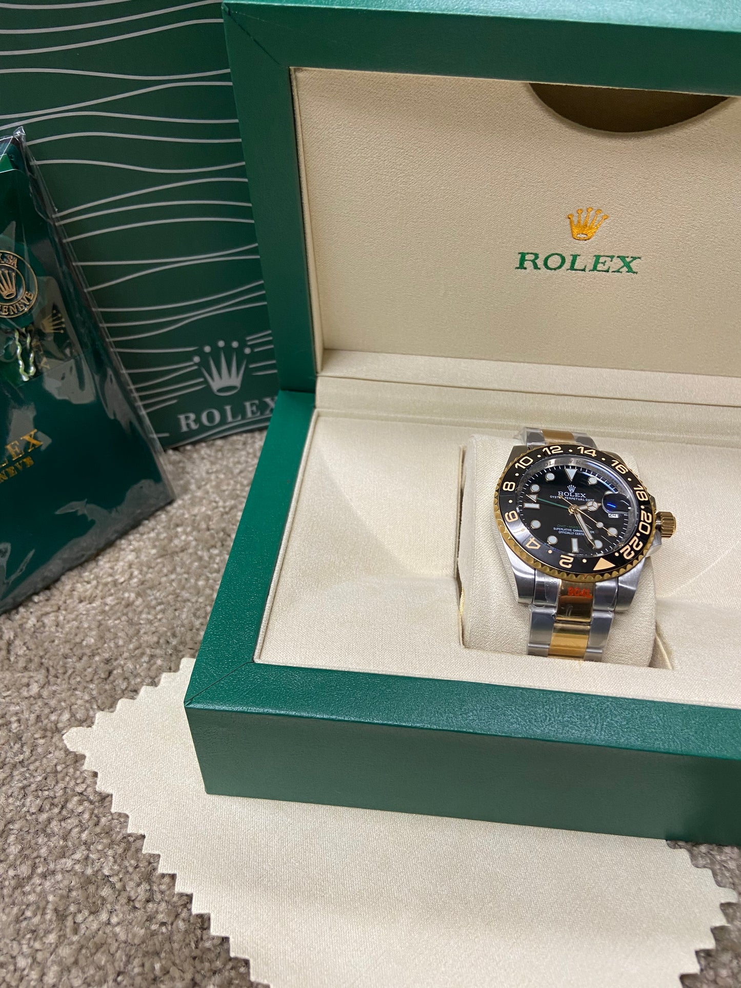 Rolex Oyster Perpetual Date - Silver & Gold & Black