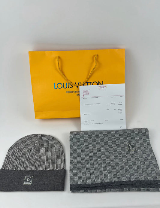 Louis Vuitton Muts en Sjaal Set - Grijs