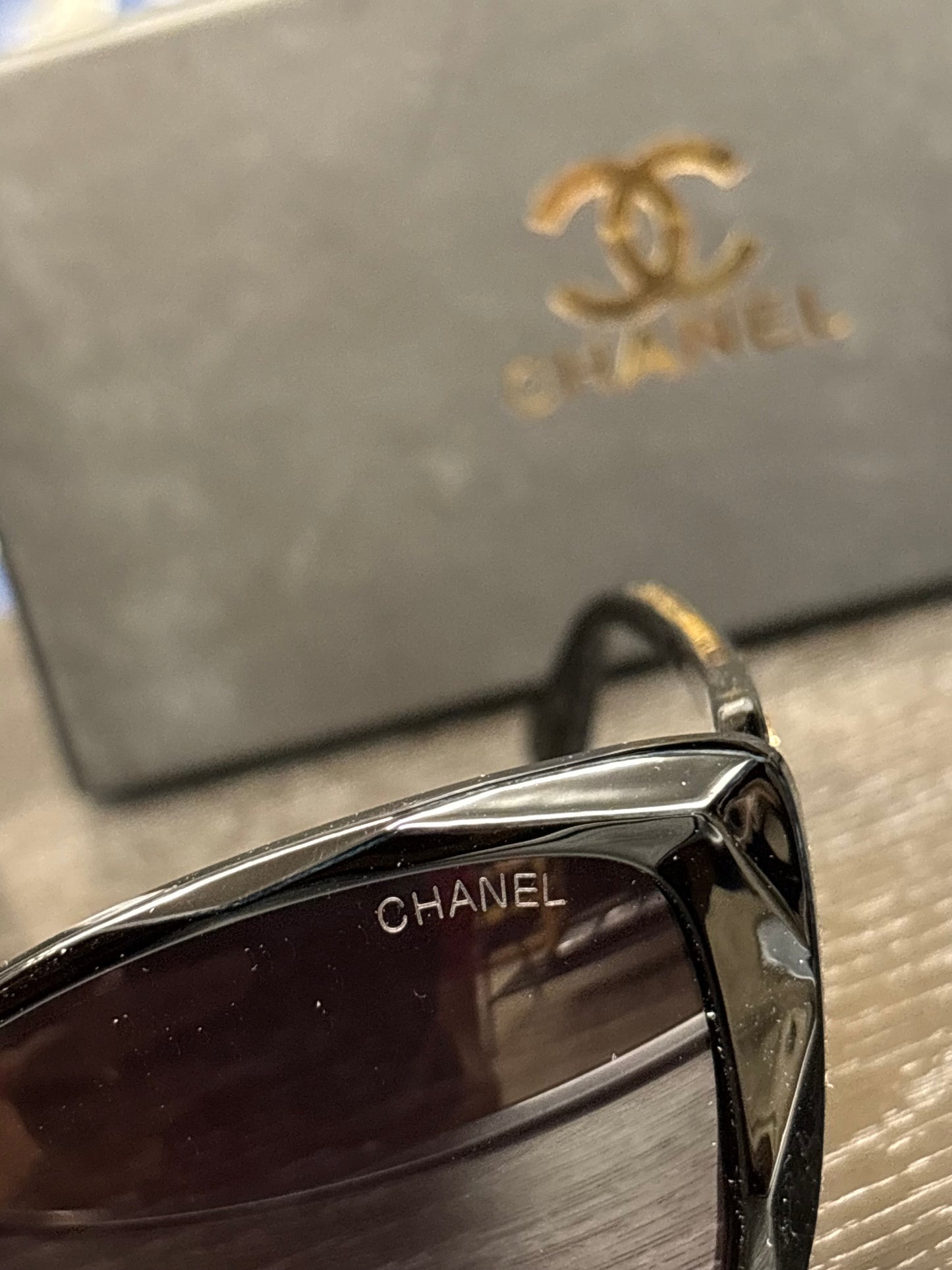 Chanel Zonnebril - Black Frame