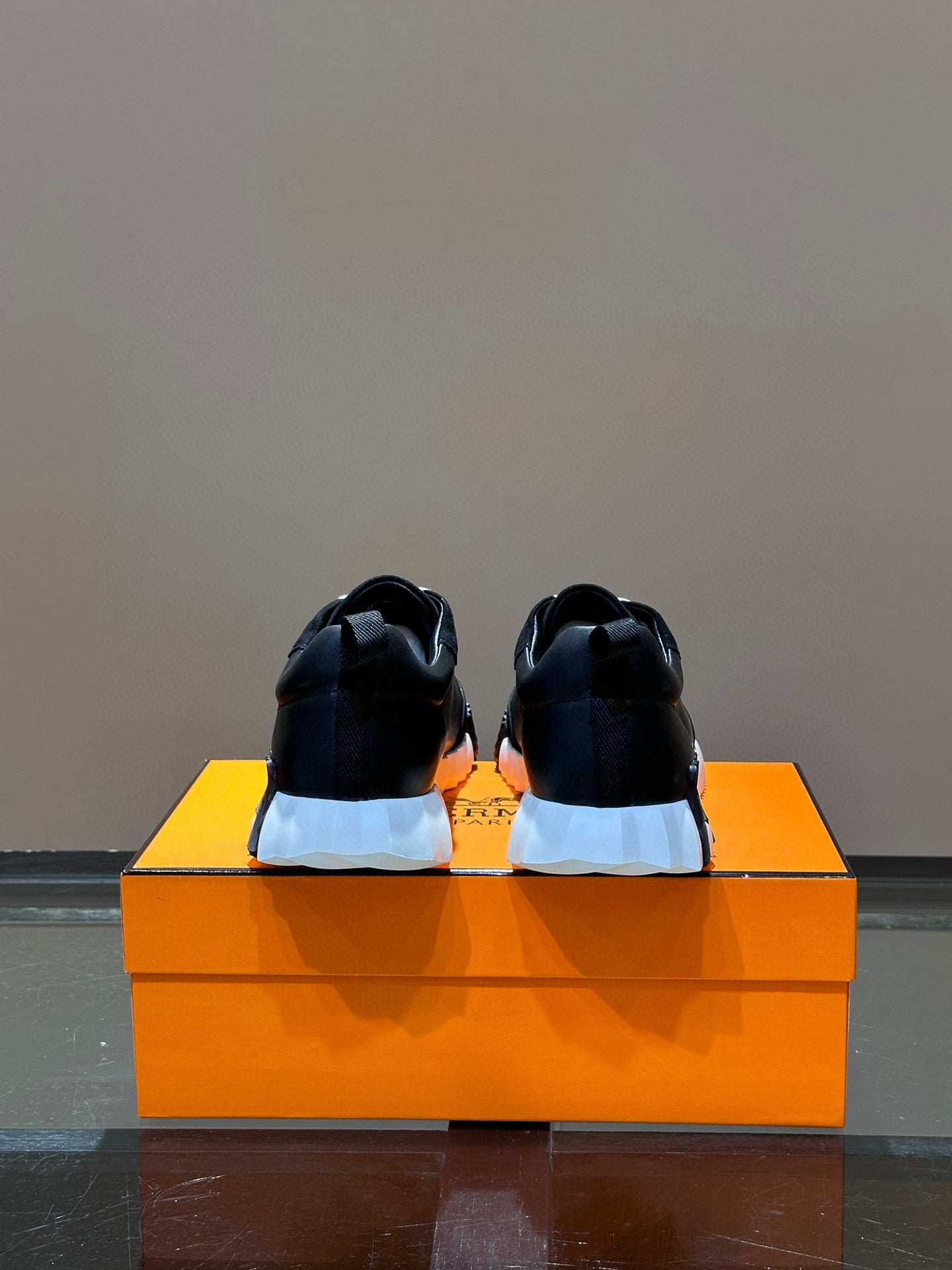 Hermes Bouncing Sneakers