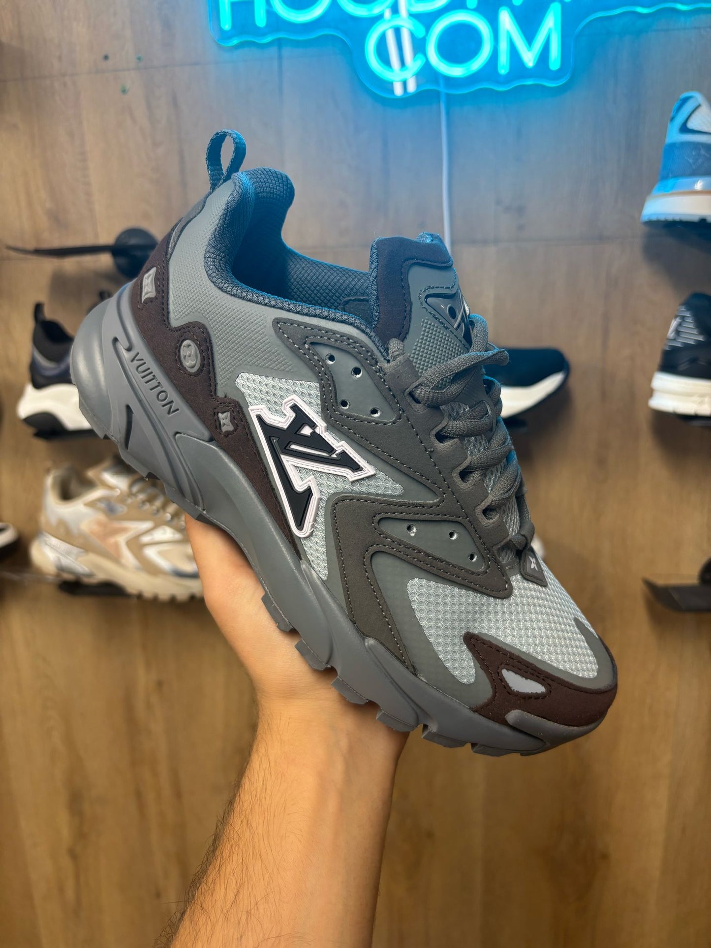 Louis Vuitton Brown Detailed Runner Tatic -