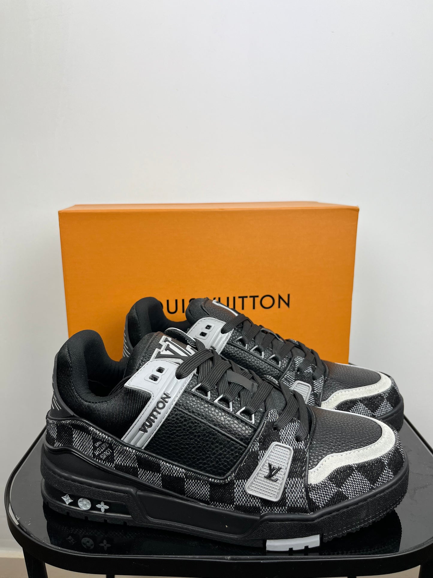 Louis Vuitton Trainer Sneaker