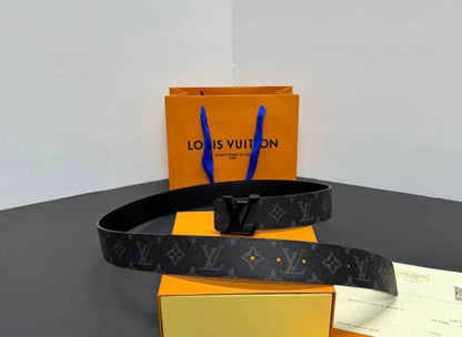 Louis Vuitton Monogram Riem