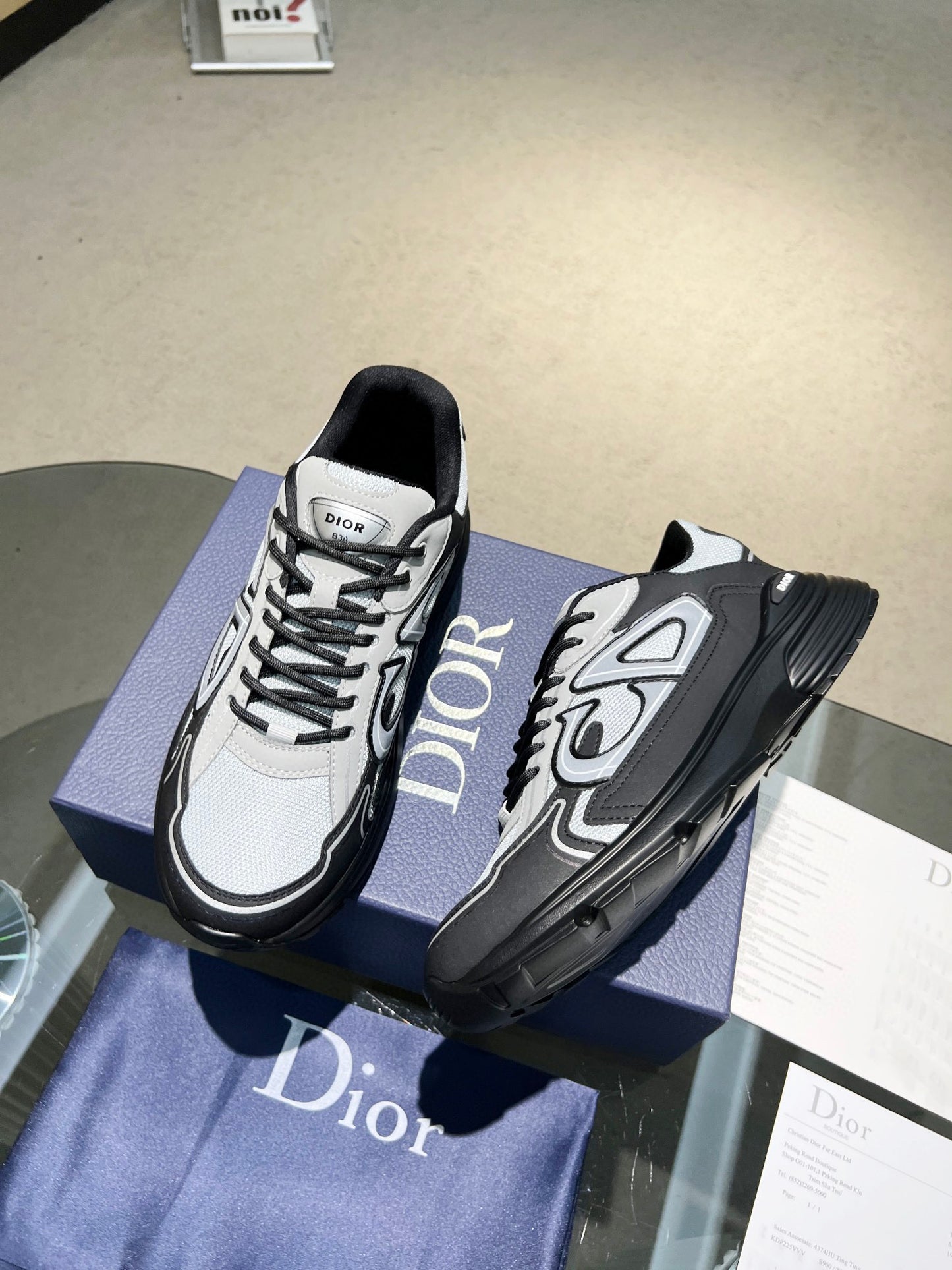 Dior B30