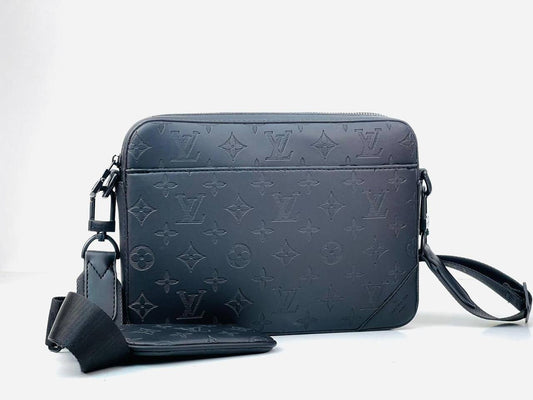 Louis Vuitton Monogram Duo Tas -Zwart