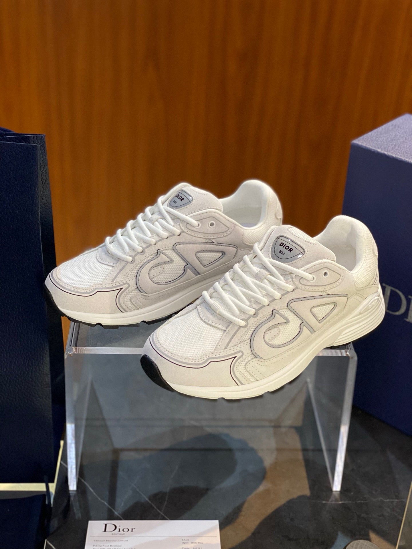 Dior B30