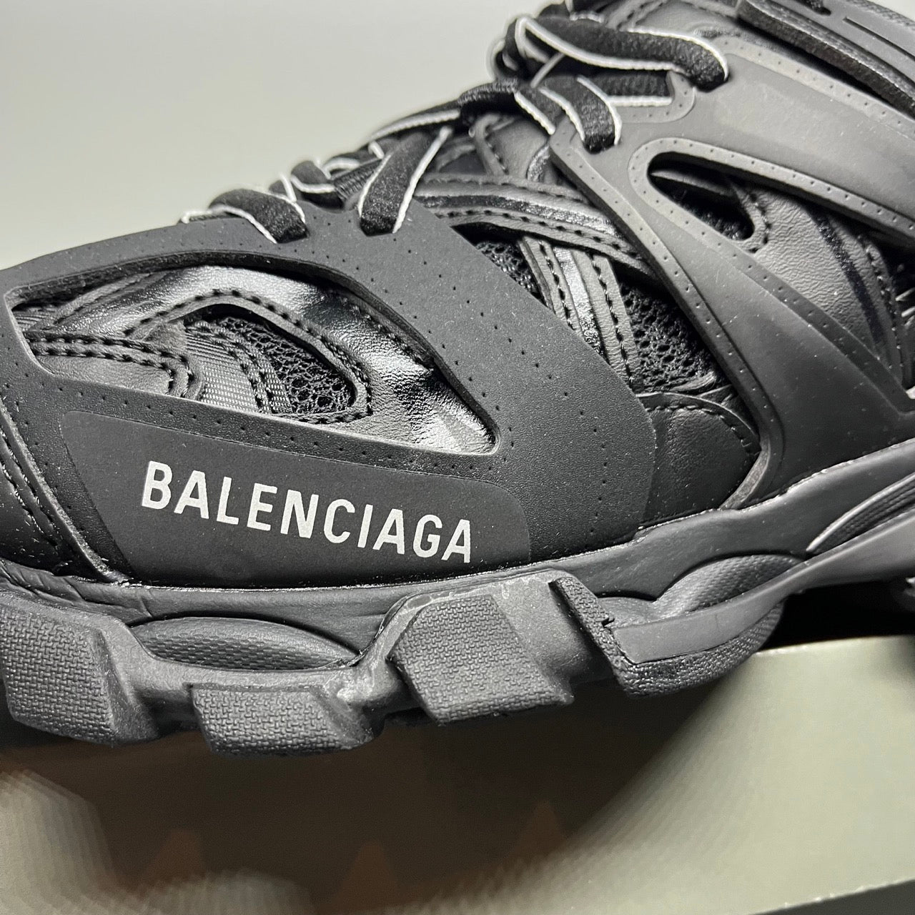 Balenciaga Track -Zwart