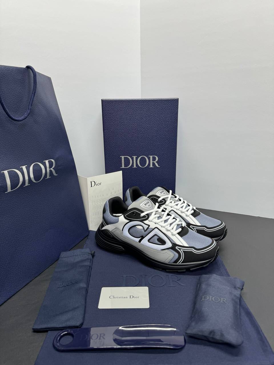 Dior B30