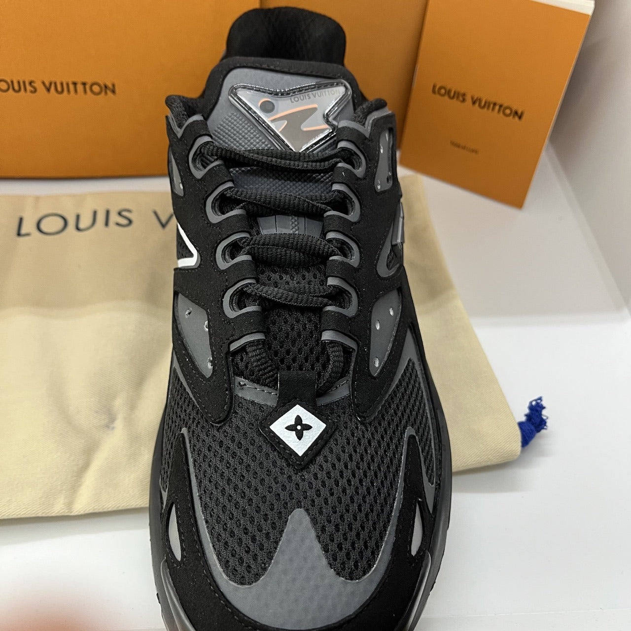 Louis Vuitton Runner Tatic -Zwart