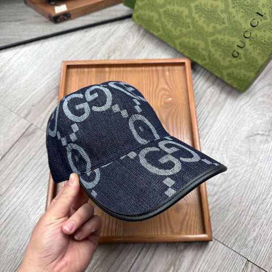 Gucci Jumbo Pet - Black GG Web