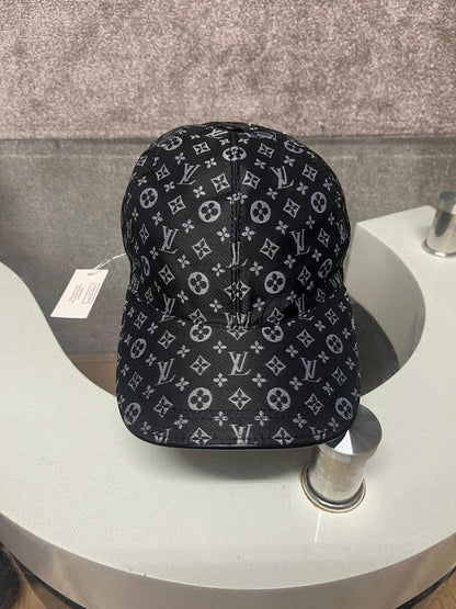 Louis Vuitton Monogram Pet