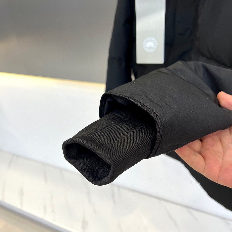 Canada Goose Macmillan Red Label