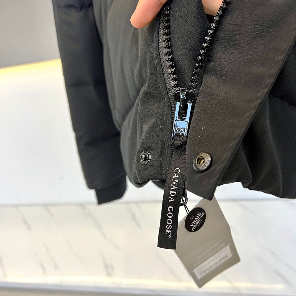 Canada Goose Macmillan Red Label