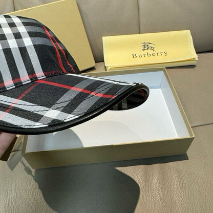 Burberry Pet - Black