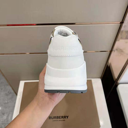 Burberry Sneakers