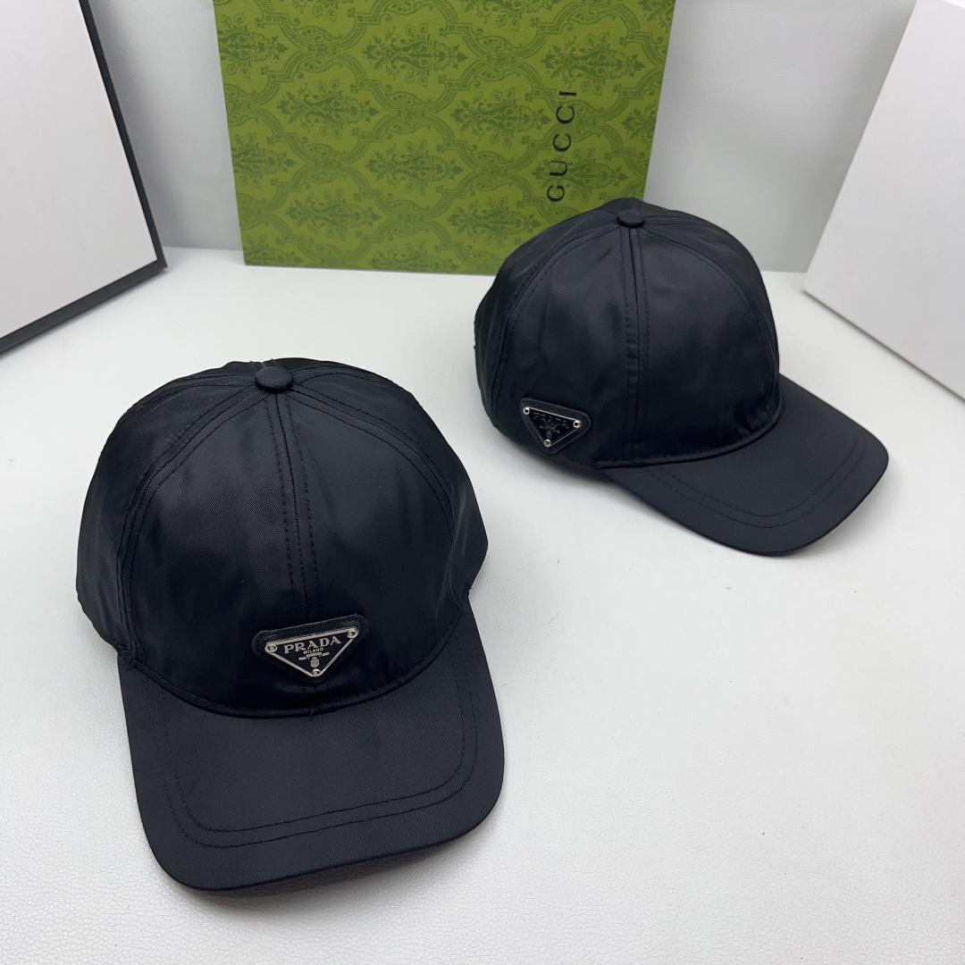 Prada Re-Nylon Pet - Classic