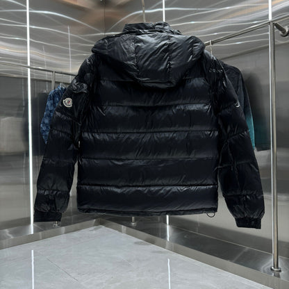 Moncler Maya