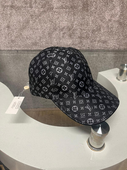 Louis Vuitton Monogram Pet