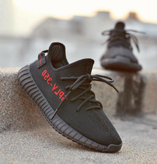 Yeezy Boost 350 V2 Core Black