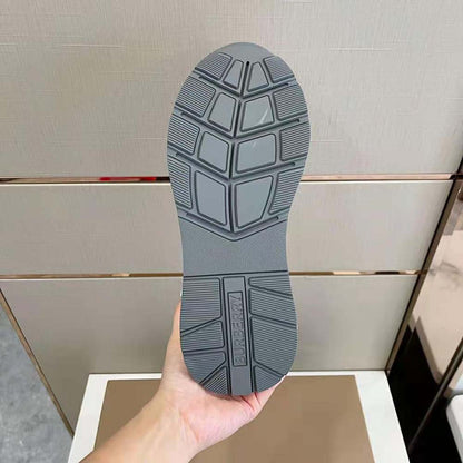 Burberry Sneakers