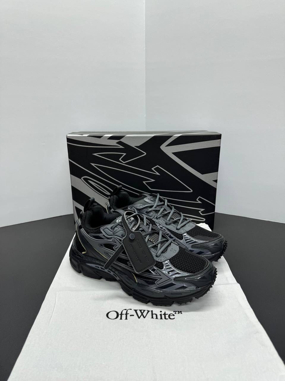Off White Be Right Back Sneakers