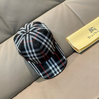 Burberry Pet - Black