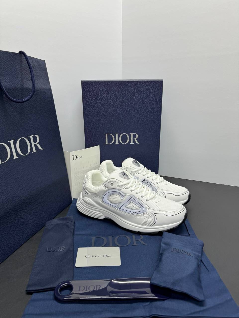 Dior B30 - White