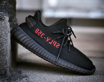 Yeezy Boost 350 V2 Core Black