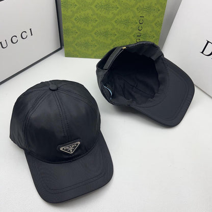 Prada Re-Nylon Pet - Classic