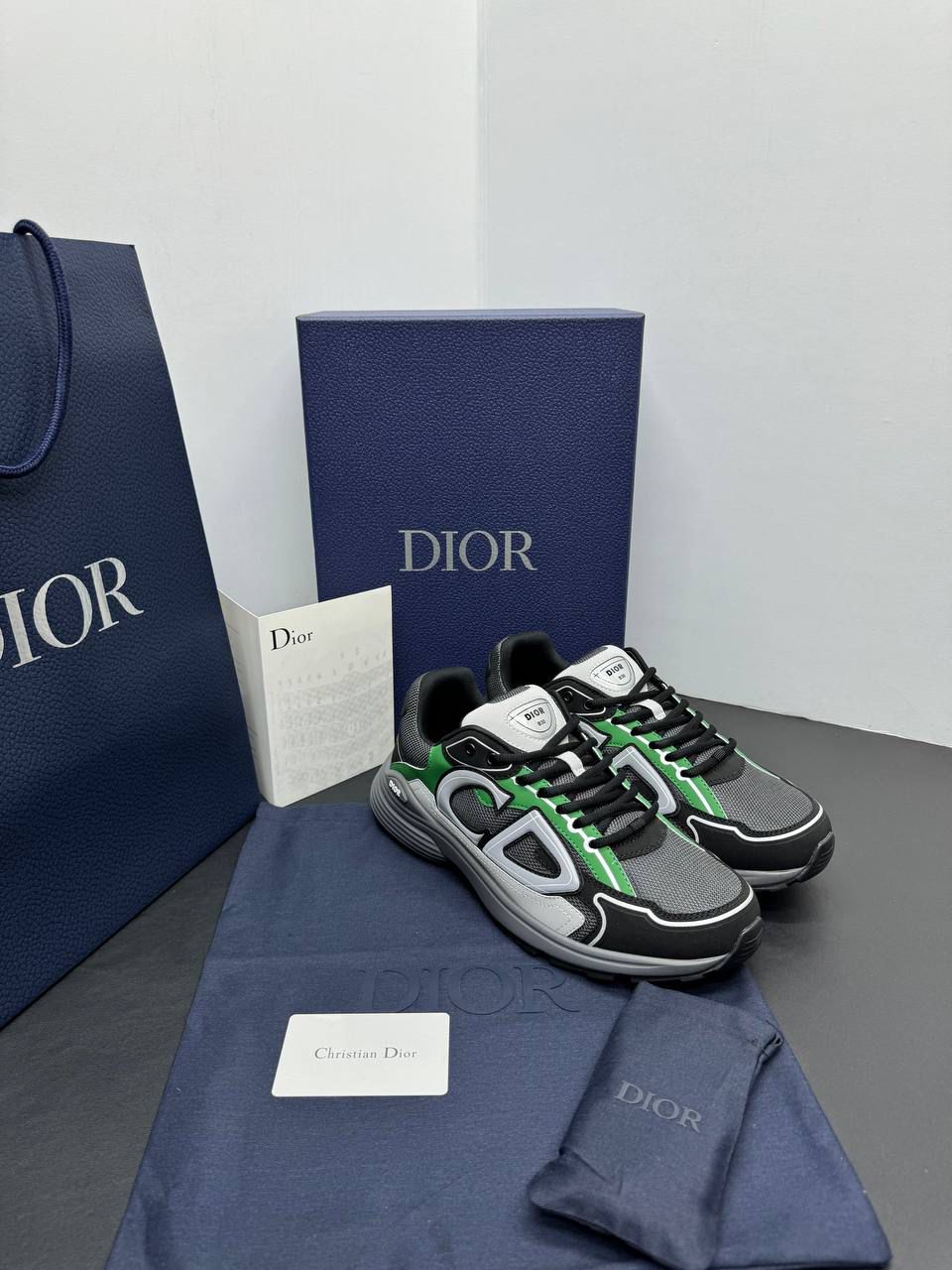 Dior B30